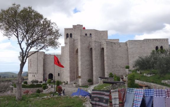 Tour dell' Albania e del Kosovo