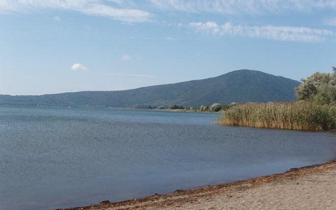 Valle Treja e Riserva Naturale Lago di Vico