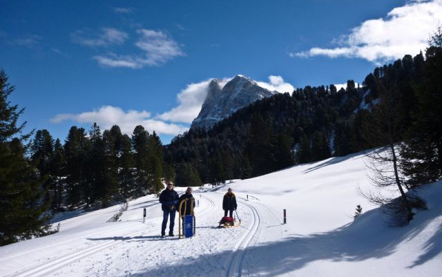 Slittino in val di Funes (Alto Adige)