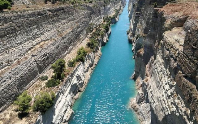 Le Meteore, il Peloponneso ed Atene