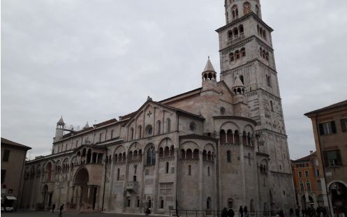 Modena in 24 ore
