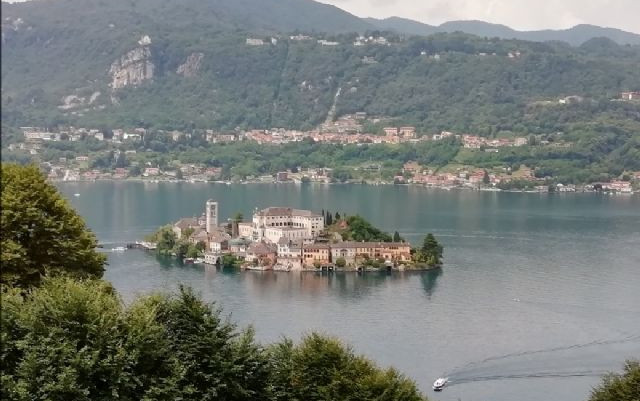 Orta, isola San Giulio 