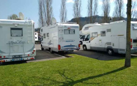 Area sosta Battistelli Renzo