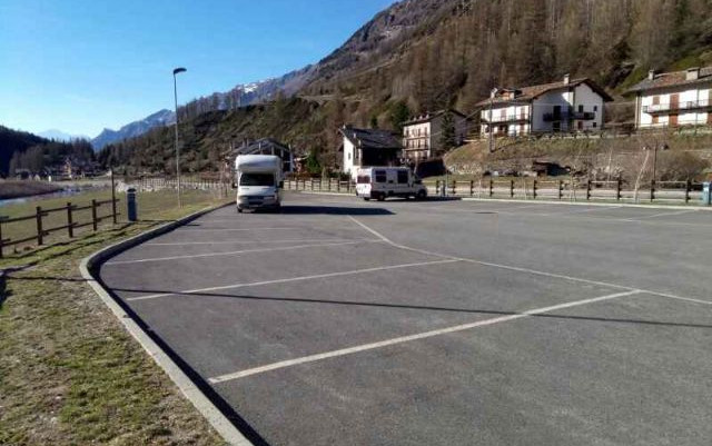 Area Sosta Camper Lillaz