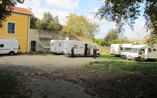 Sosta Camper La Ghiandaia - Oasi WWF Bosco S. Silvestro
