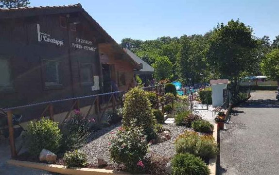 Camping Mugello Verde Bungalow