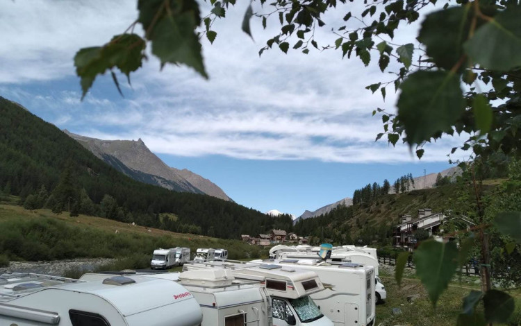 Area Sosta Camper Lillaz