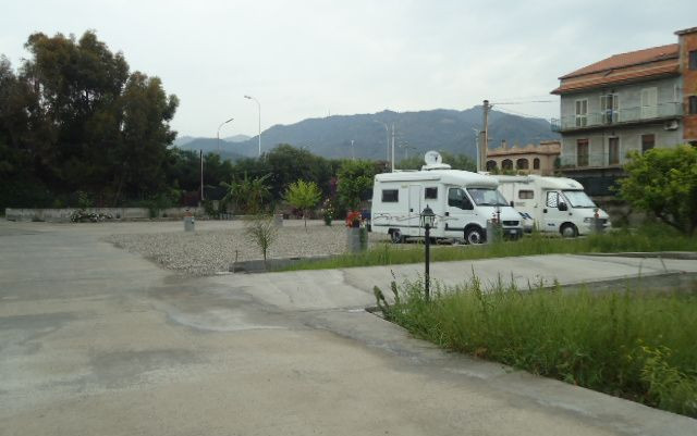 Area Sosta Camper Piergiovanni