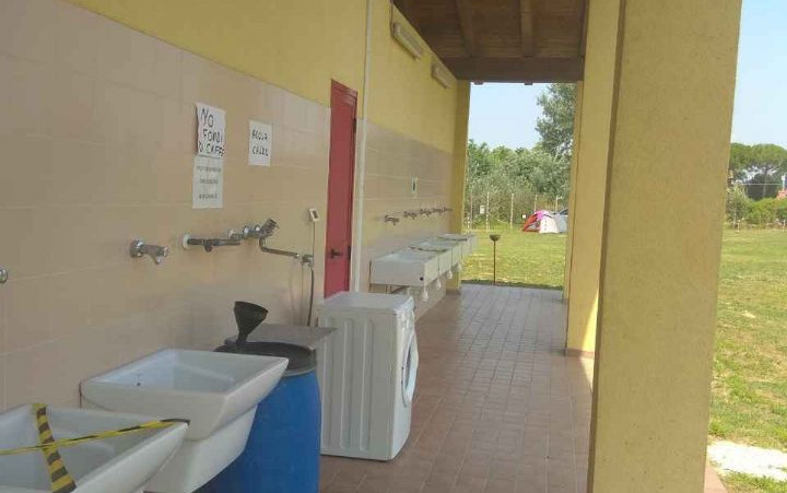 Area sosta camper - Camping Albatros