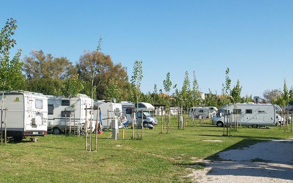 Area Sosta Camper Valentina
