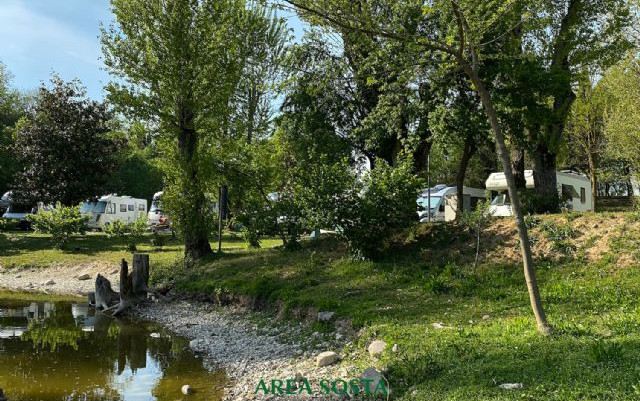 Area sosta camperisti Monzambano