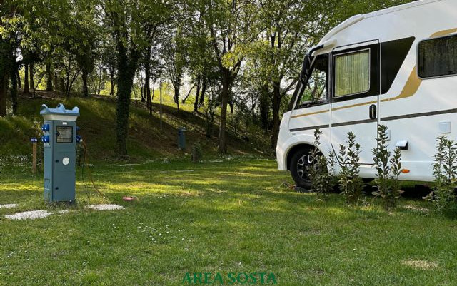 Area sosta camperisti Monzambano