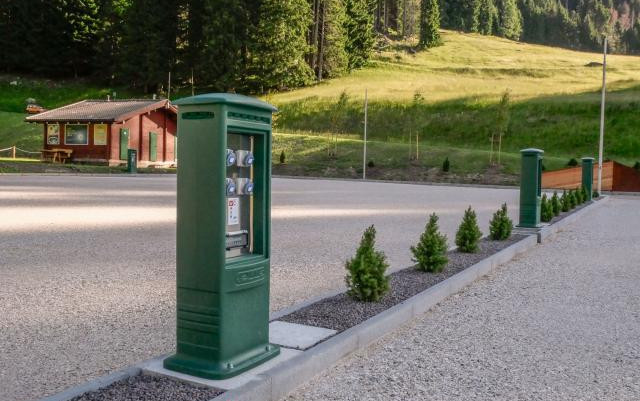 Area Sosta Camper Malga Ces