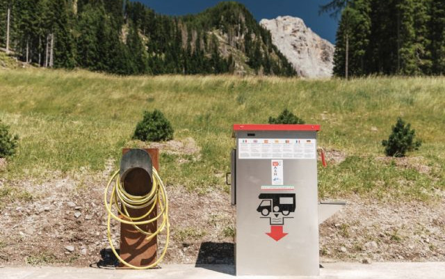 Area Sosta Camper Malga Ces