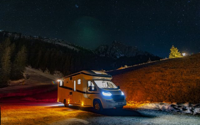 Area Sosta Camper Malga Ces