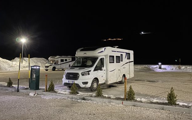 Area Sosta Camper Malga Ces