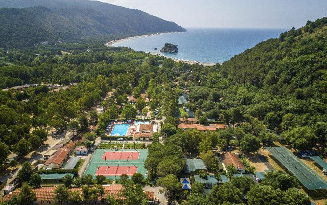 Villaggio Camping Arco Naturale Club