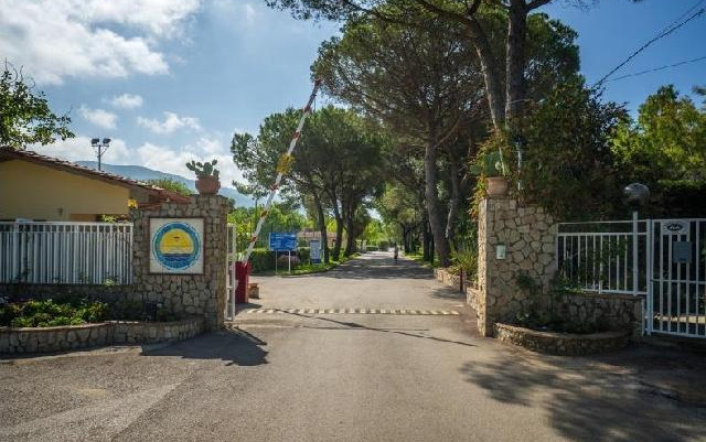 Villaggio Camping Arco Naturale Club