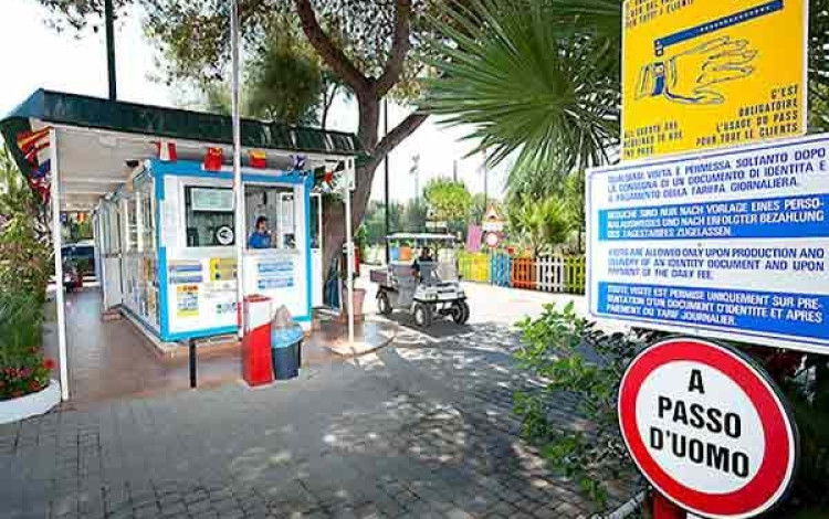 Camping Torre Castiglione