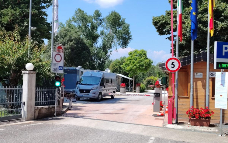 Area Camper Monzambano