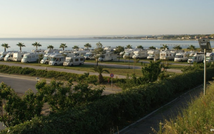 Area camper Porto di Termoli