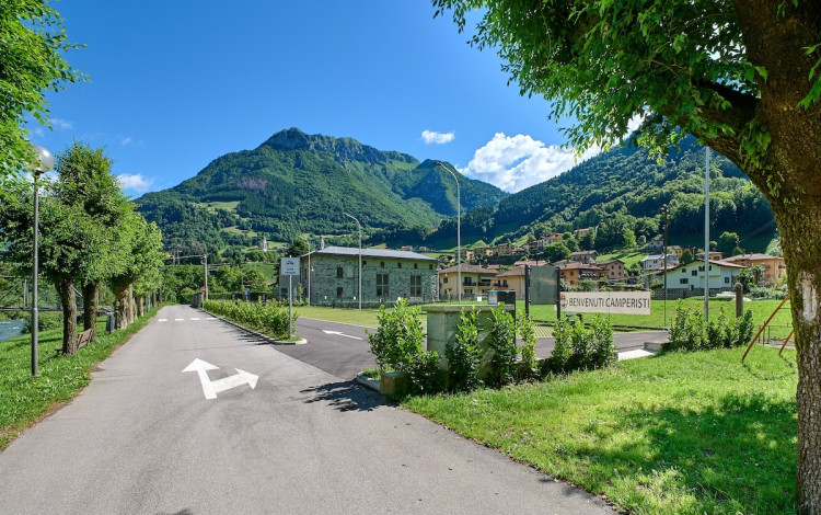 Area Sosta Camper Orobie