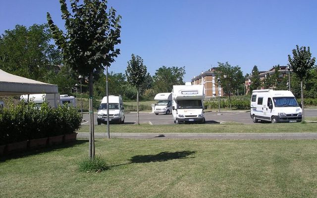 Area sosta Battistelli Renzo