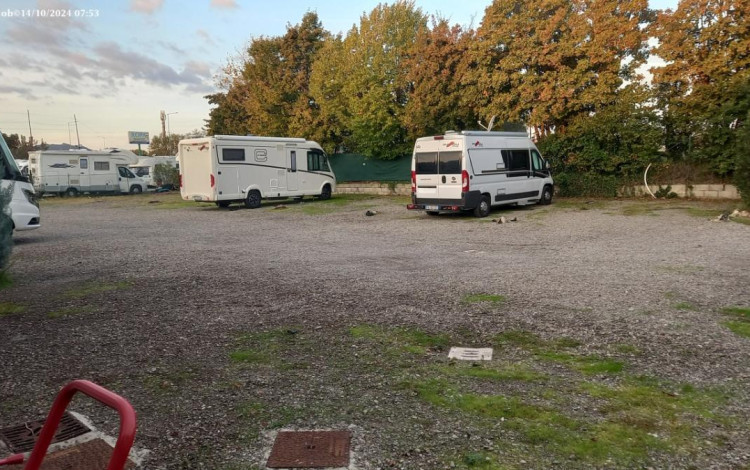 Parcheggio camper Città delle Torri 