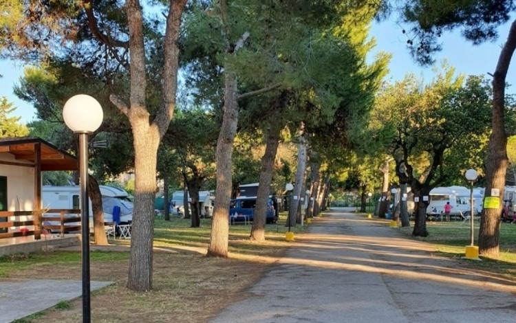 Sosta Camper Isola Bella