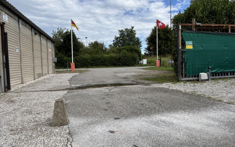Area sosta & parking Como Sud