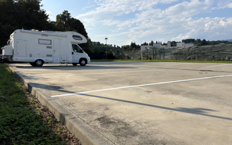 Area sosta & parking Como Sud