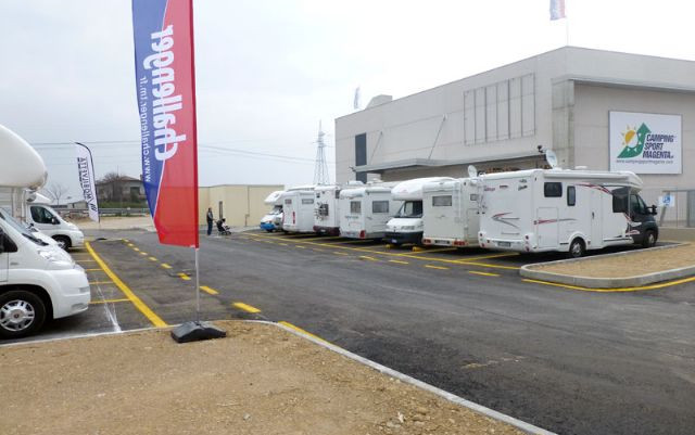 Camping Sport Magenta